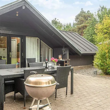 6 Person In Ferienhaus Fårvang