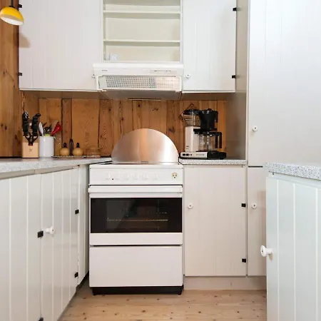 6 Person In Fårvang